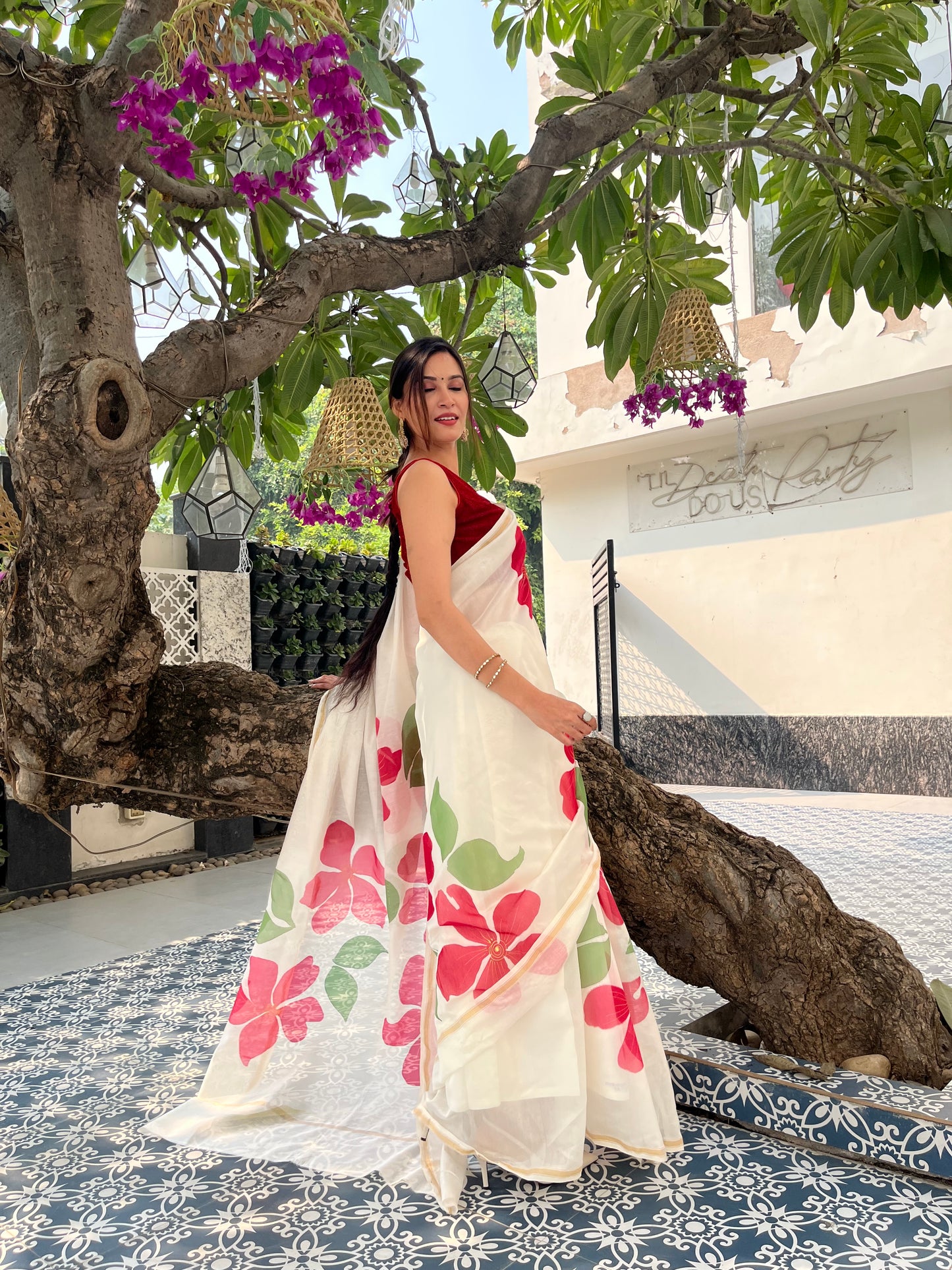Gulbahaar — Hand Painted Pure Chanderi Silk Saree